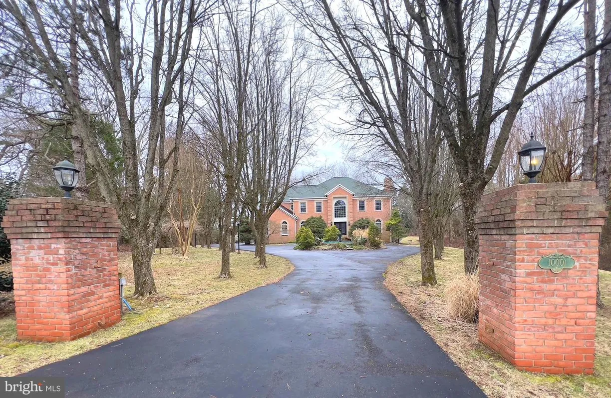 Washington Metro Area Real Estate | View 10001 Beach Mill Rd | Listing