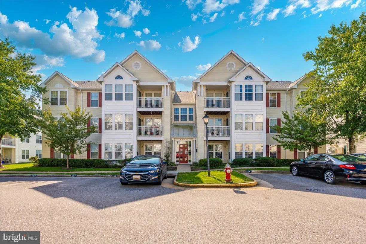 Washington Metro Area Real Estate | View 7514 -d Snowpea Ct, 148 | 2 Beds, 2 Baths