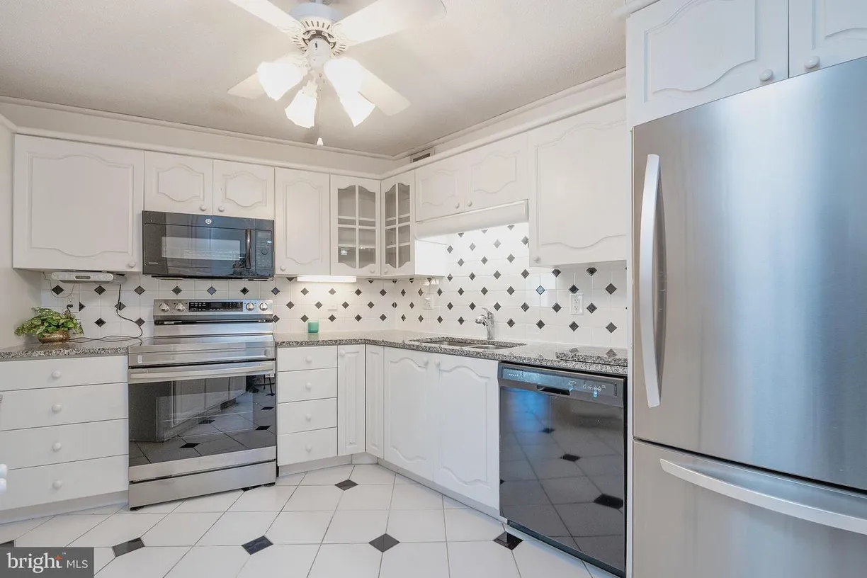 Washington Metro Area Real Estate | View 8370 Greensboro Dr, 414 | Listing
