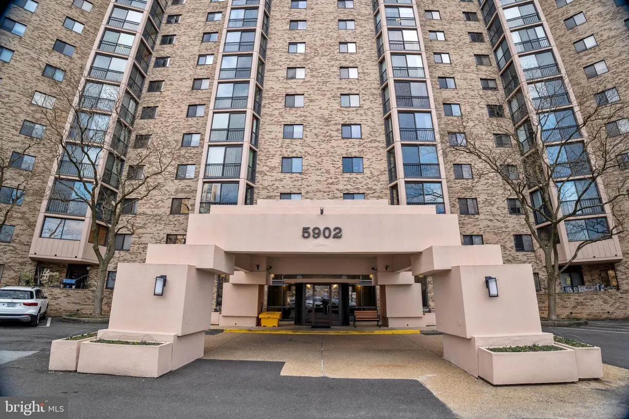 Washington Metro Area Real Estate | View 5902 Mount Eagle Dr, 1206 | 2 Beds, 2 Baths