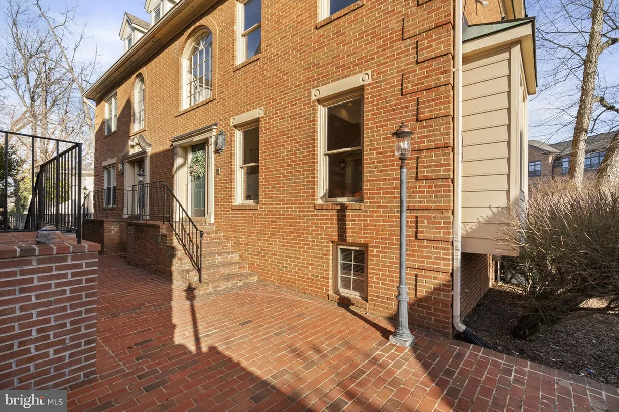 Washington Metro Area Real Estate | View 1537 Cedar Ave | Listing