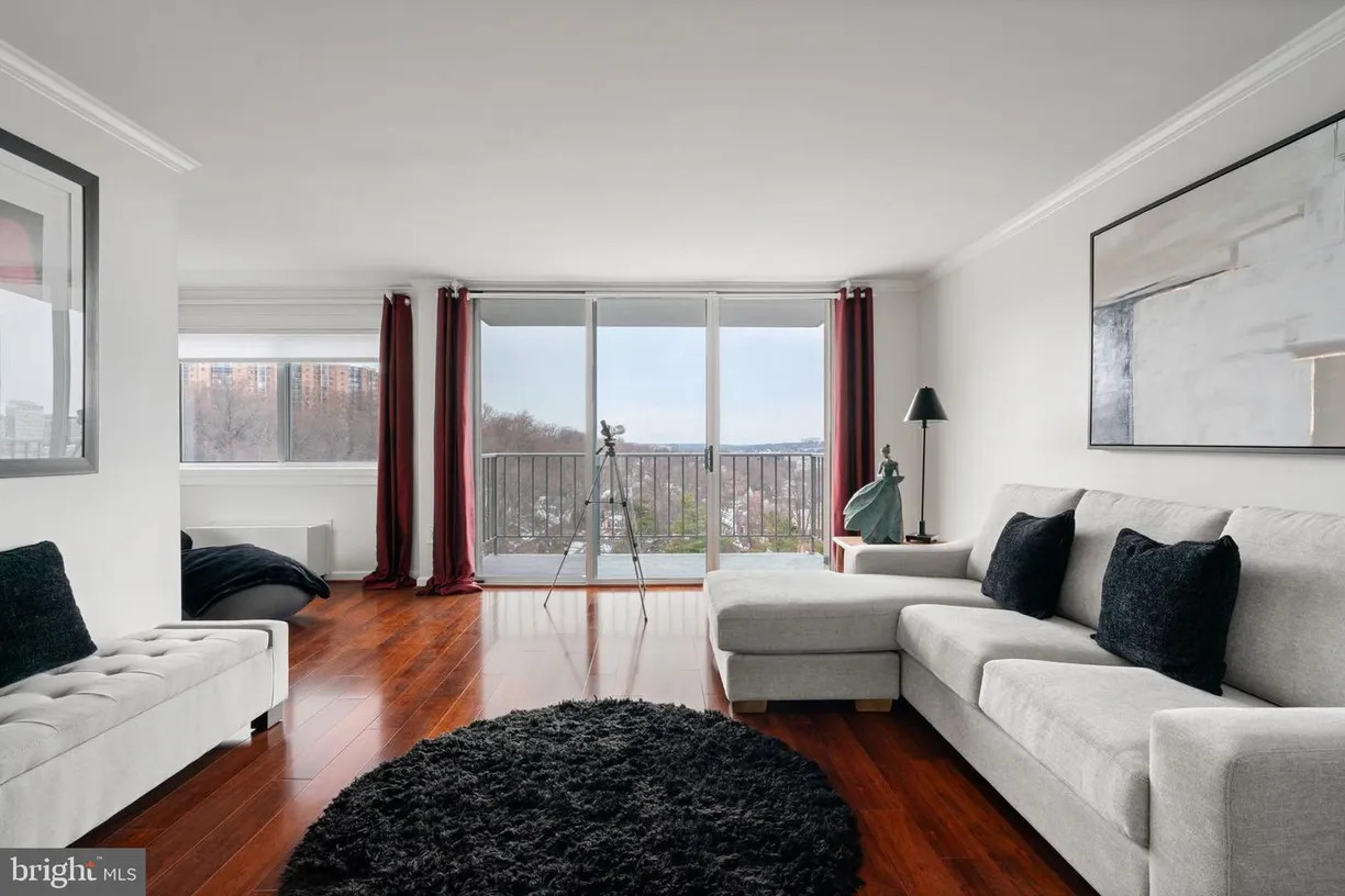 Washington Metro Area Real Estate | View 2059 Huntington Ave, 1208 | Listing