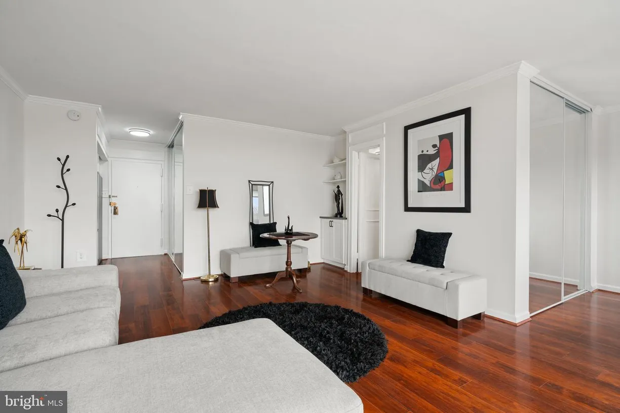 Washington Metro Area Real Estate | View 2059 Huntington Ave, 1208 | 1 Bath