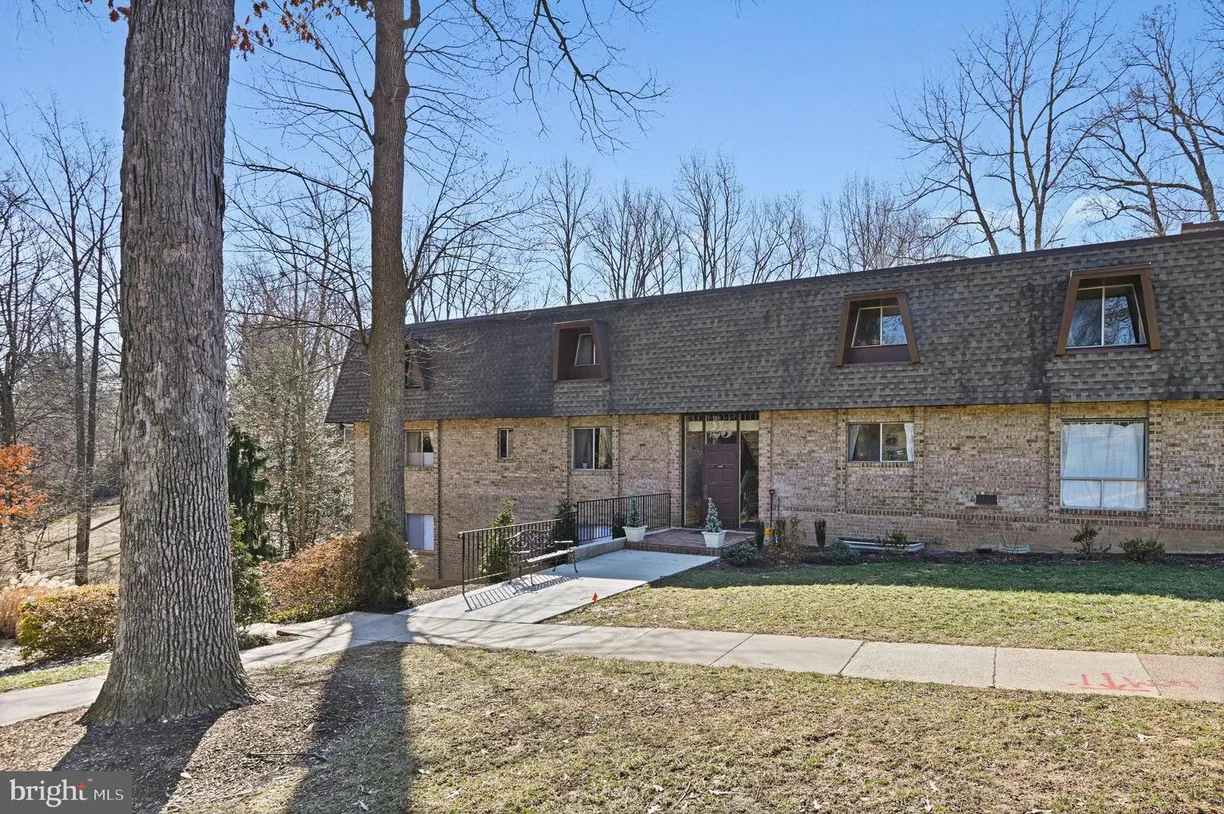 Washington Metro Area Real Estate | View 11625 Vantage Hill Rd, c | Listing
