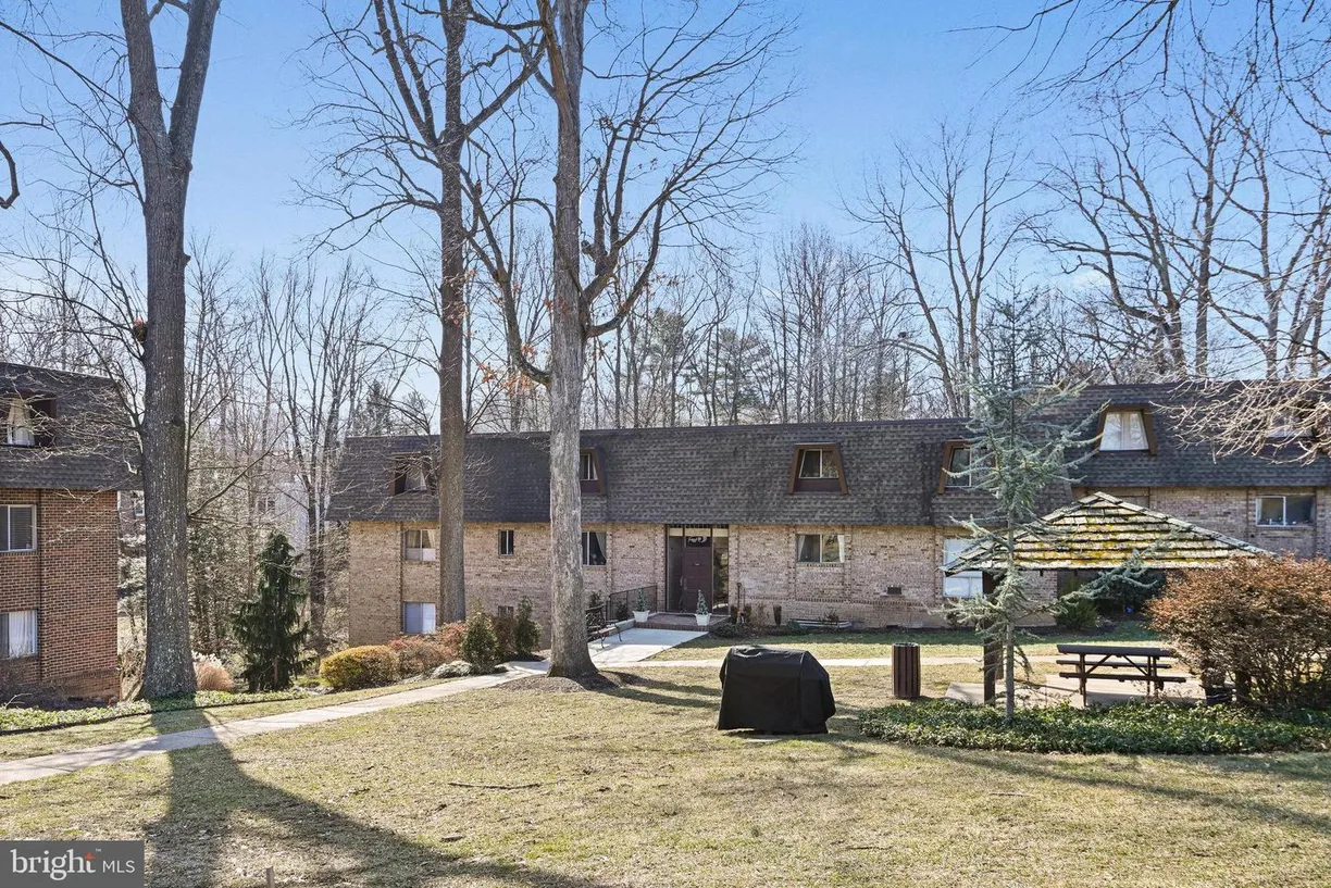 Washington Metro Area Real Estate | View 11625 Vantage Hill Rd, c | Listing