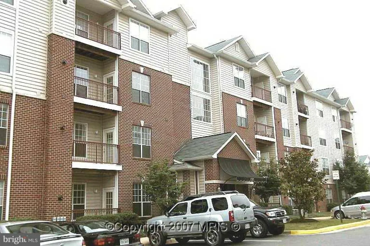Washington Metro Area Real Estate | View 1581 Spring Gate Dr, 5113 | 1 Bed