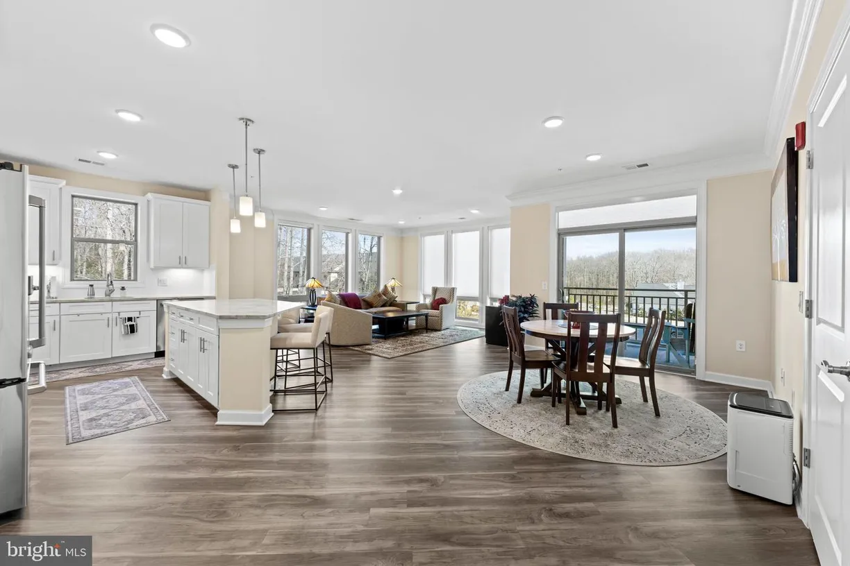 Washington Metro Area Real Estate | View 6104 Fairview Farm Dr, 309 | 2 Beds, 2 Baths