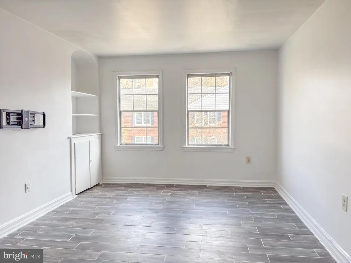 Washington Metro Area Real Estate | View 6709 W Wakefield Dr, b2 | Listing