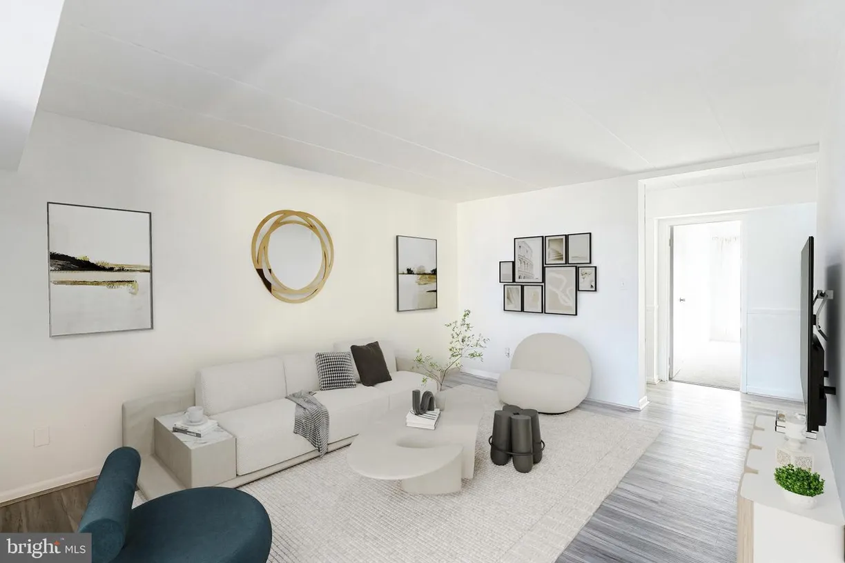 Washington Metro Area Real Estate | View 2311 Freetown Ct, 12c | 3 Beds, 1 Bath