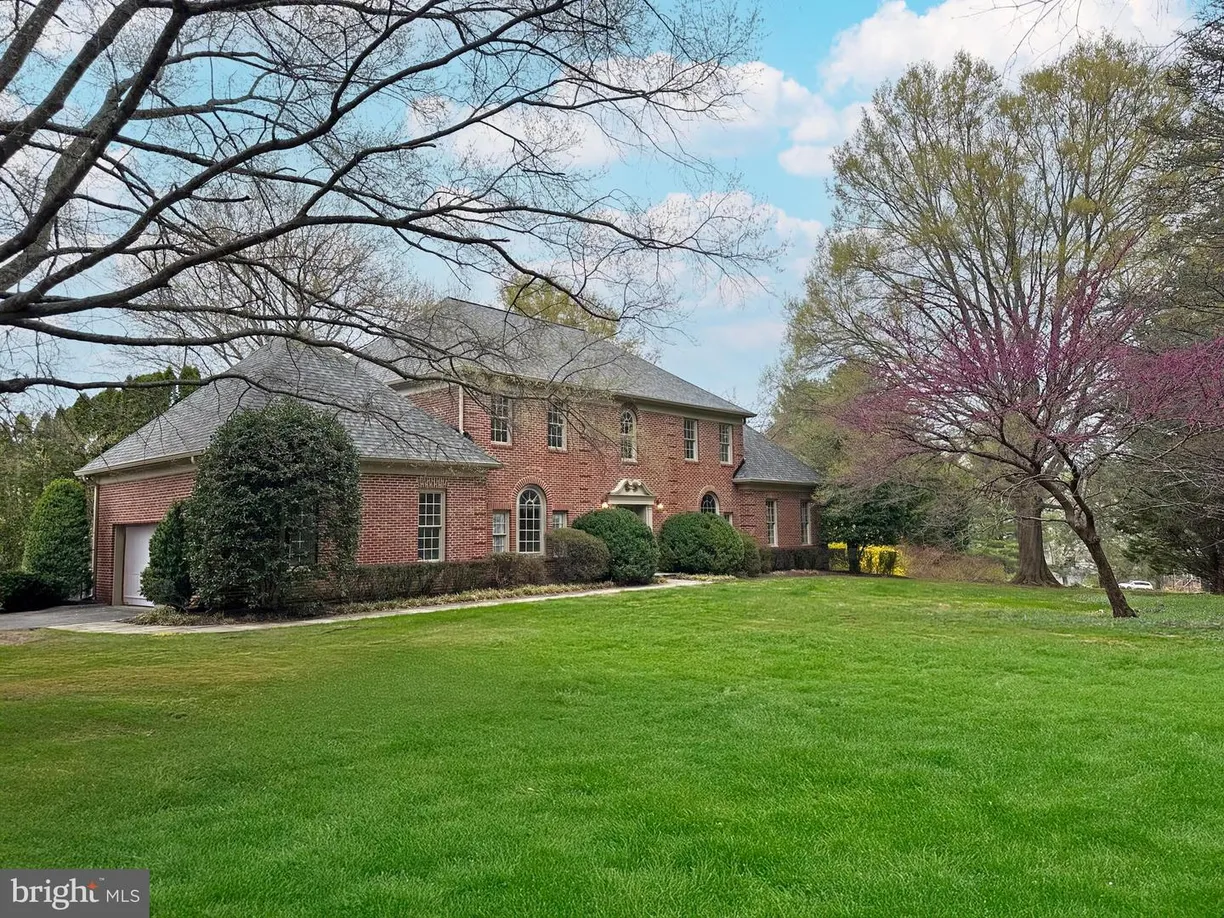 Washington Metro Area Real Estate | View 10506 Milkweed Dr | Listing