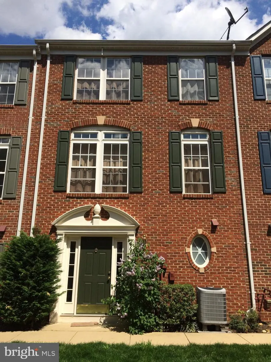 Washington Metro Area Real Estate | View 3660 Madison Watch Way | 4 Beds, 3 Baths
