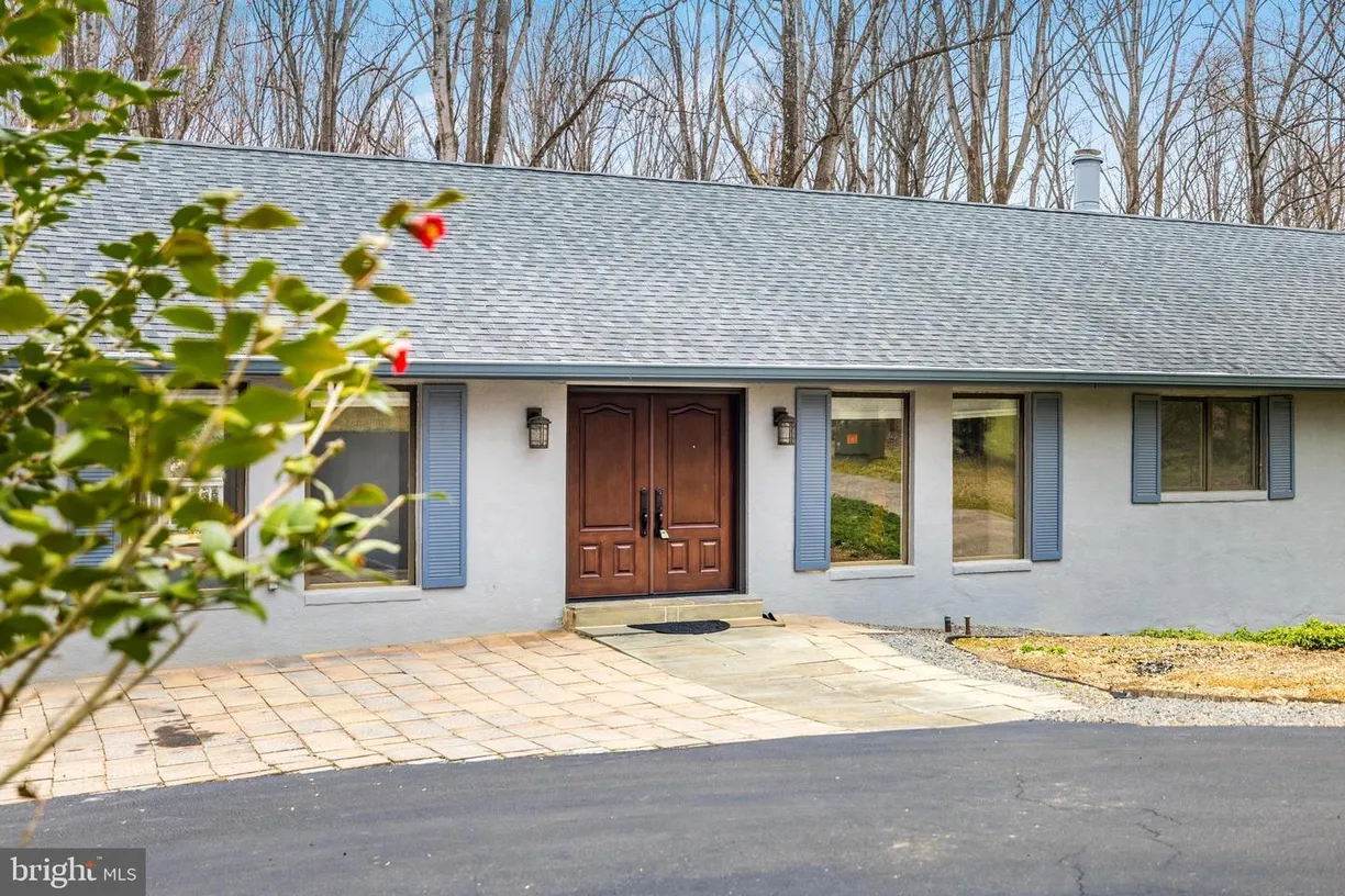 Washington Metro Area Real Estate | View 247 Springvale Rd | Listing
