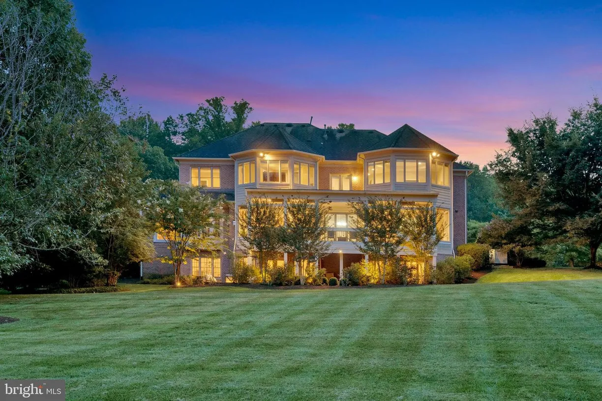 Washington Metro Area Real Estate | View 731 Strawfield Ln | Listing