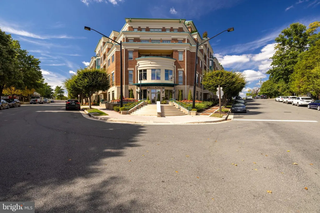 Washington Metro Area Real Estate | View 1450 Emerson Ave, g04-4 | 2 Beds, 2 Baths