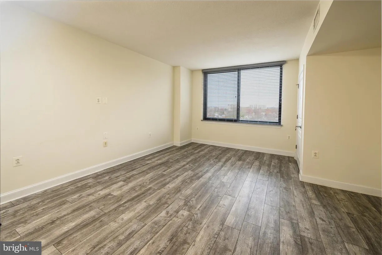 Washington Metro Area Real Estate | View 2451 Midtown Ave, 707 | Listing
