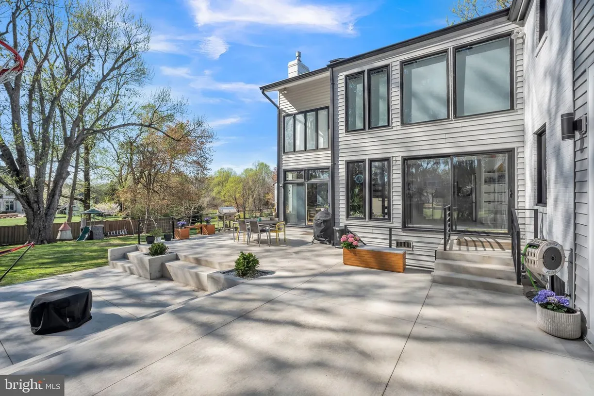 Washington Metro Area Real Estate | View 1134 Towlston Rd | Listing