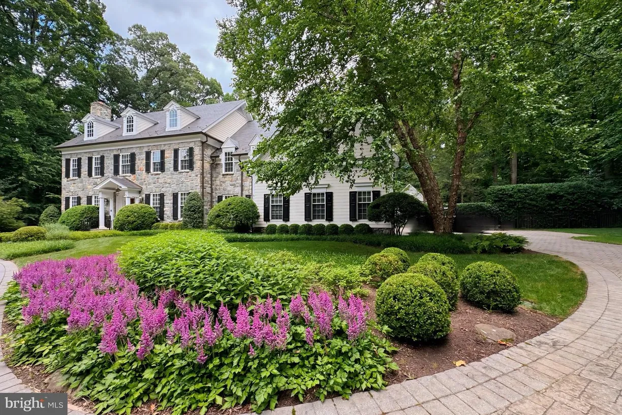 Washington Metro Area Real Estate | View 919 Dominion Reserve Dr | 6 Beds, 6 Baths
