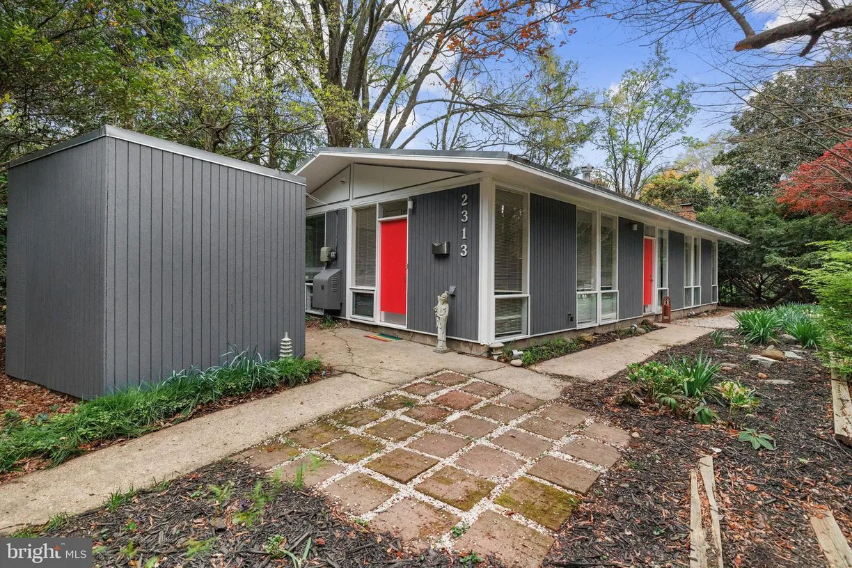 Washington Metro Area Real Estate | View 2313 Glasgow Rd | Listing
