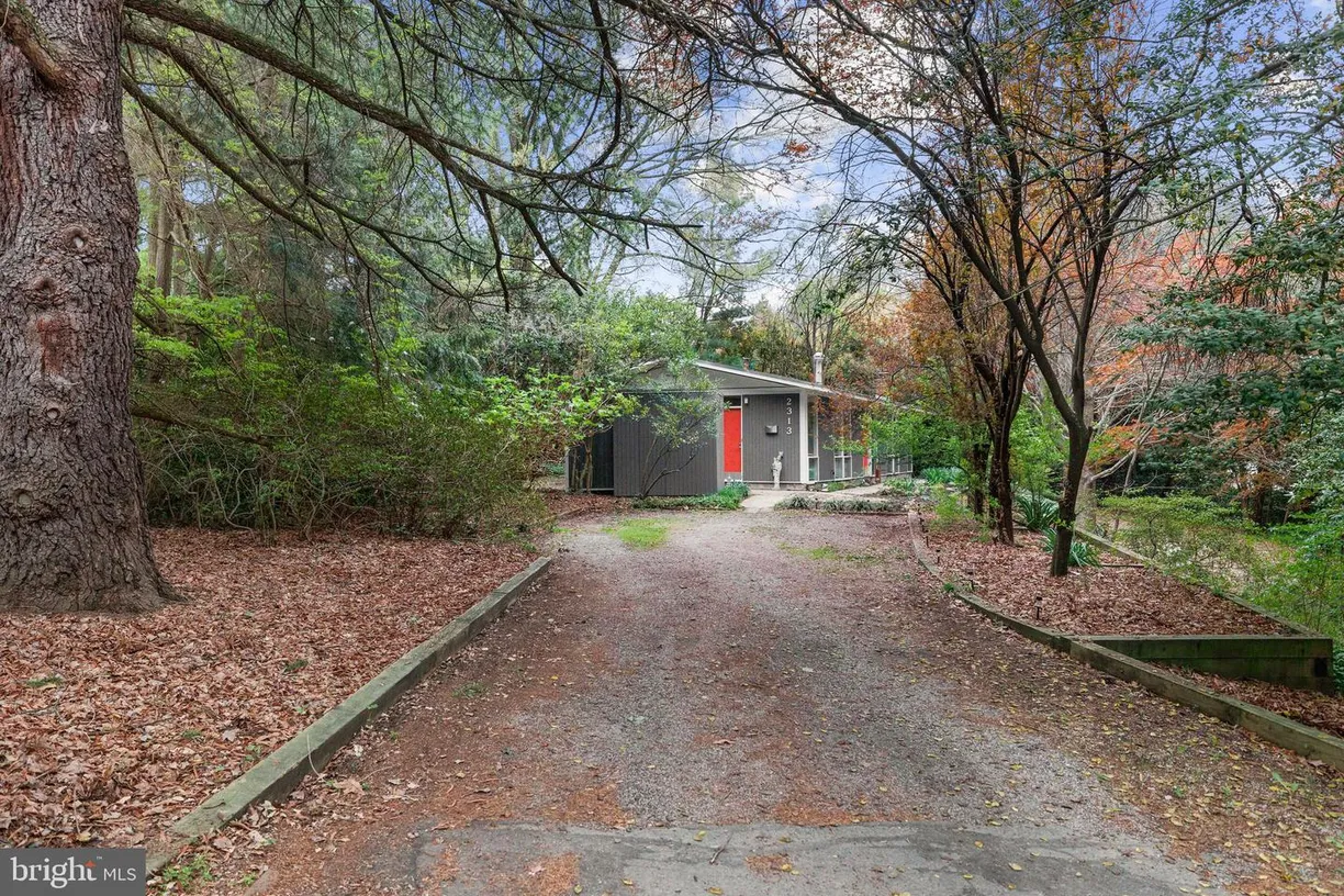 Washington Metro Area Real Estate | View 2313 Glasgow Rd | Listing