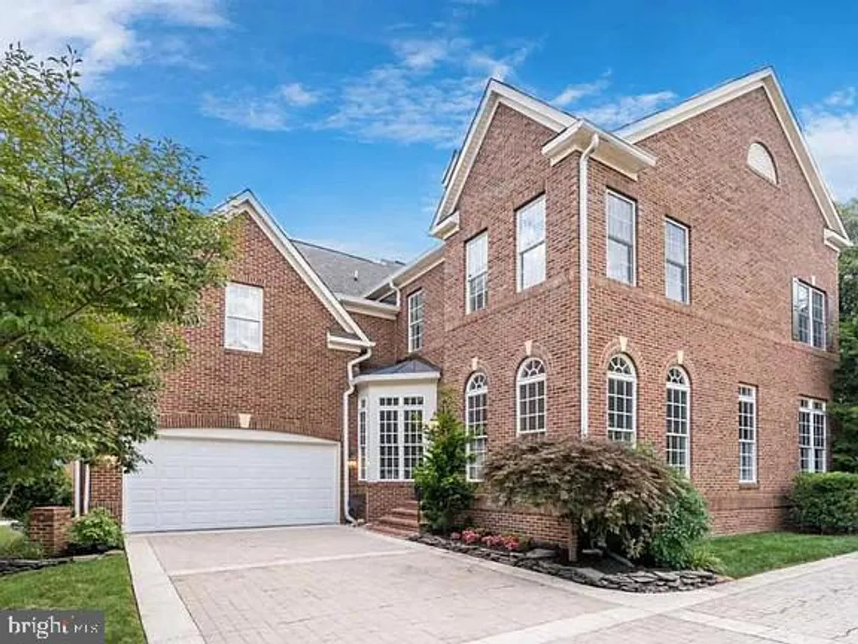 Washington Metro Area Real Estate | View 2164 Harithy Dr | 5 Beds