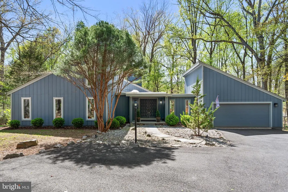 Washington Metro Area Real Estate | View 526 Springvale Rd | Listing