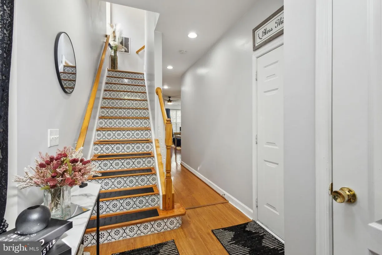 Washington Metro Area Real Estate | View 7545 Great Swan Ct | Listing