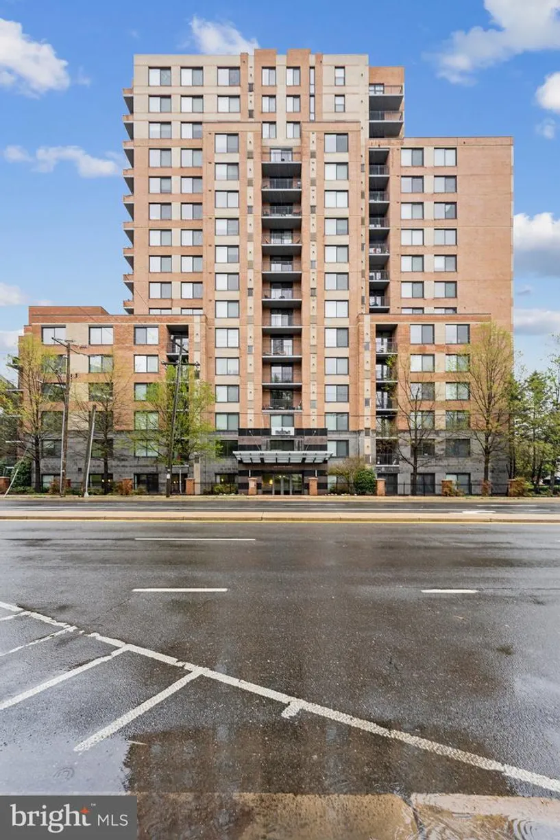 Washington Metro Area Real Estate | View 2451 Midtown Ave, 1221 | 1 Bed, 1 Bath