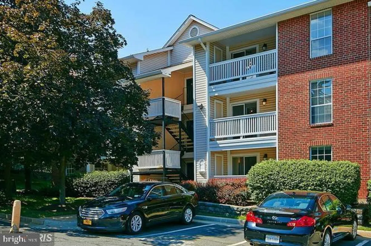 Washington Metro Area Real Estate | View 1541 Lincoln Way, 304 | 2 Beds