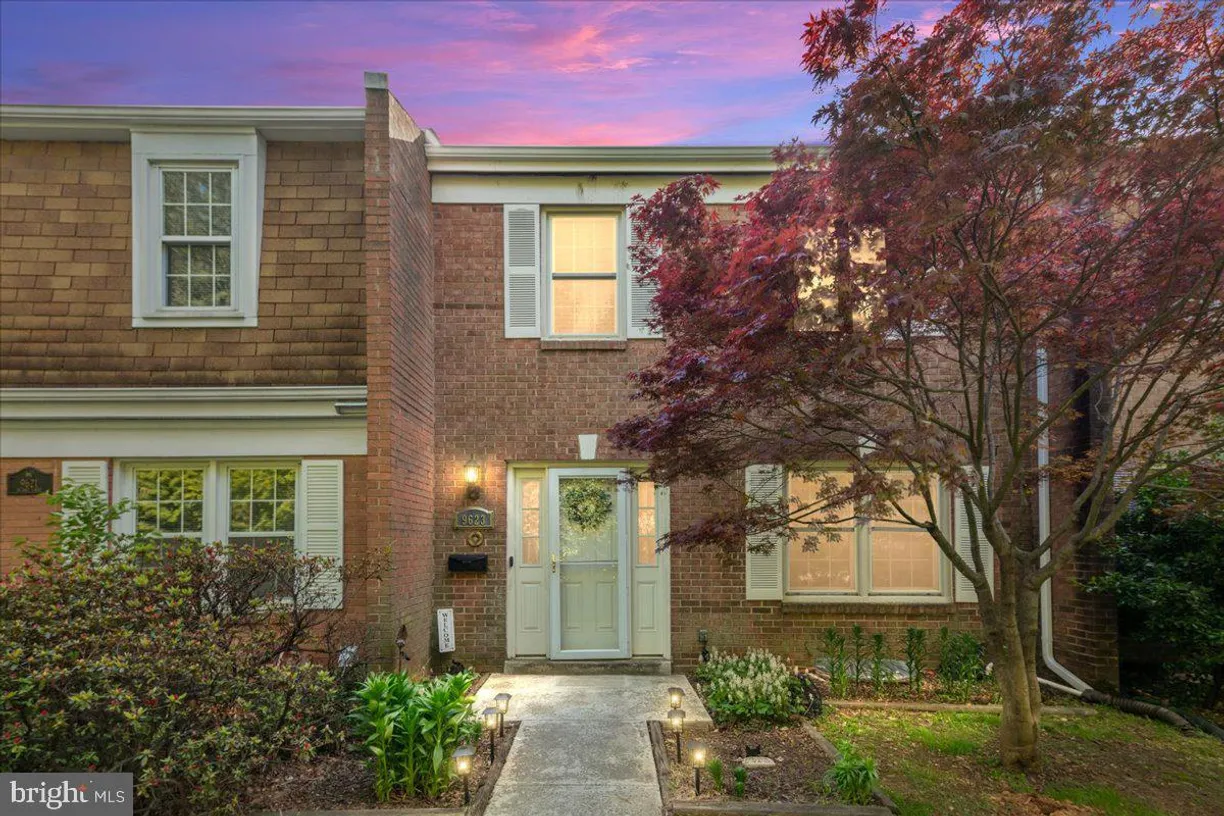 Washington Metro Area Real Estate | View 9623 Blake Ln | 3 Beds, 2 Baths
