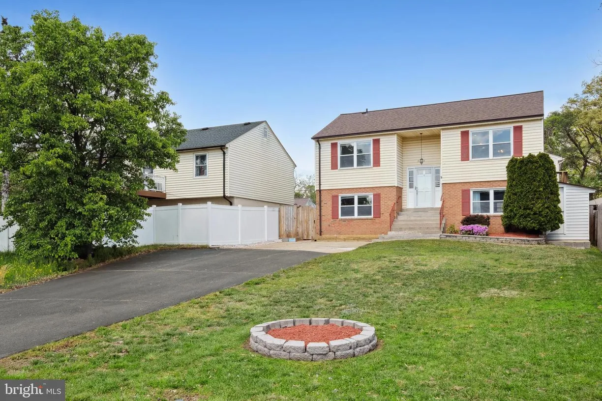 Washington Metro Area Real Estate | View 7301 Belinger Ct | 4 Beds, 2 Baths