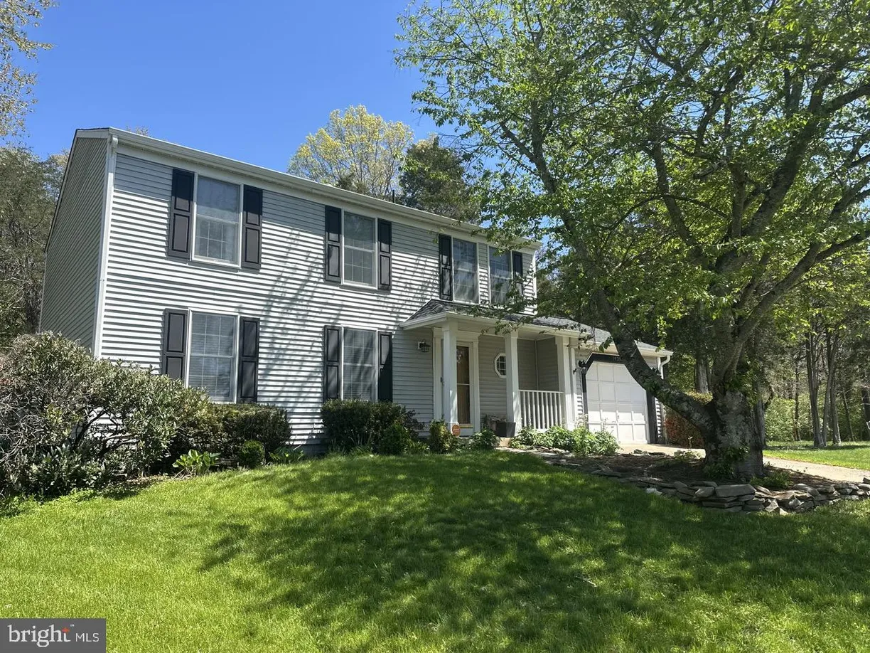 Washington Metro Area Real Estate | View 14286 Patriarch Ct | 4 Beds