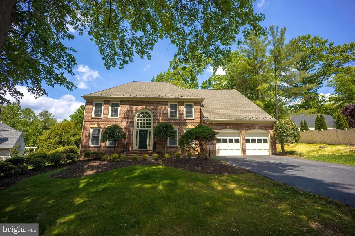 Washington Metro Area Real Estate | View 11102 Bowen Ave | 4 Beds, 3 Baths