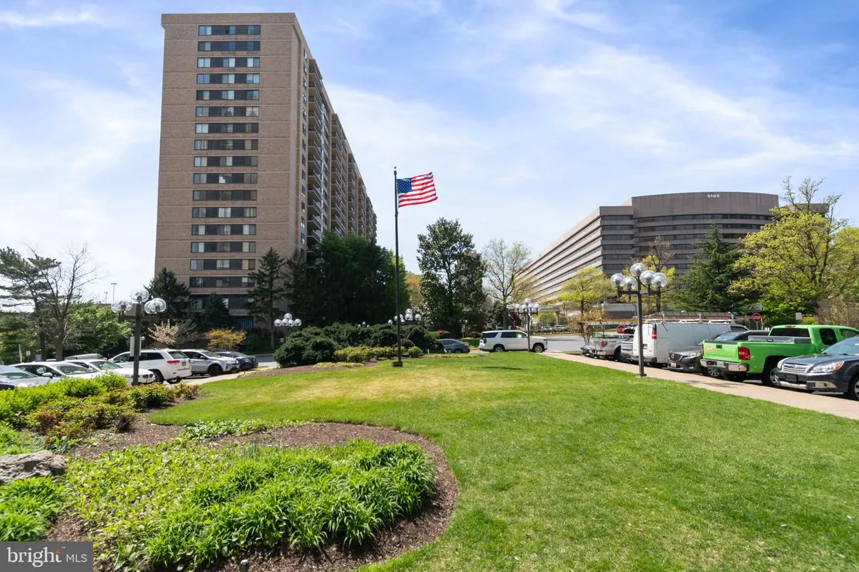 Washington Metro Area Real Estate | View 3705 S George Mason Dr, 2202s | 1 Bed, 1 Bath