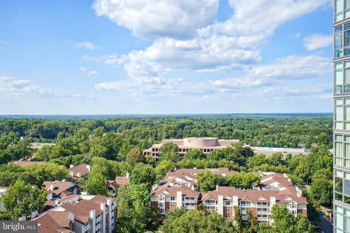 Washington Metro Area Real Estate | View 8220 Crestwood Heights Dr, 1403 | Listing