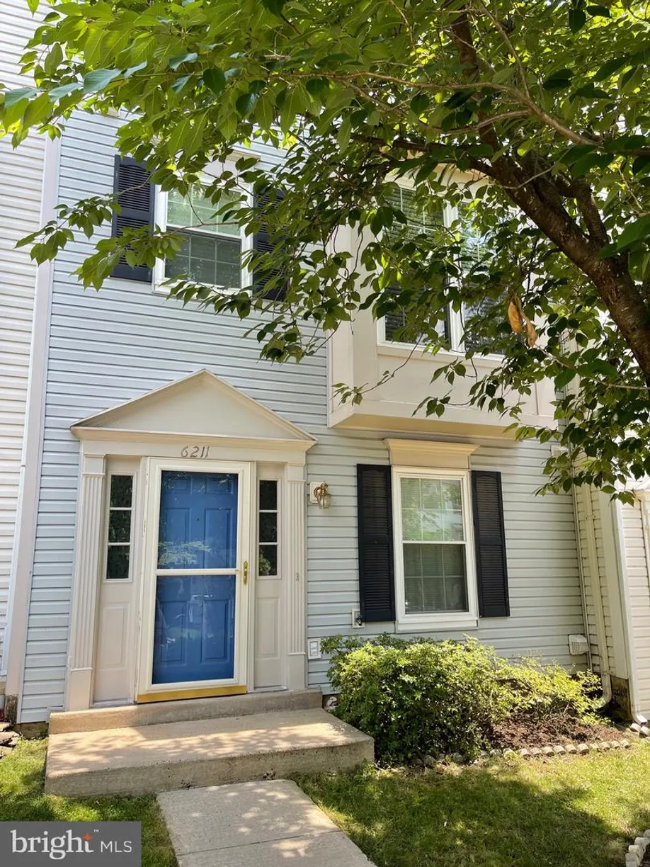 Washington Metro Area Real Estate | View 6211 William Mosby Dr | 3 Beds