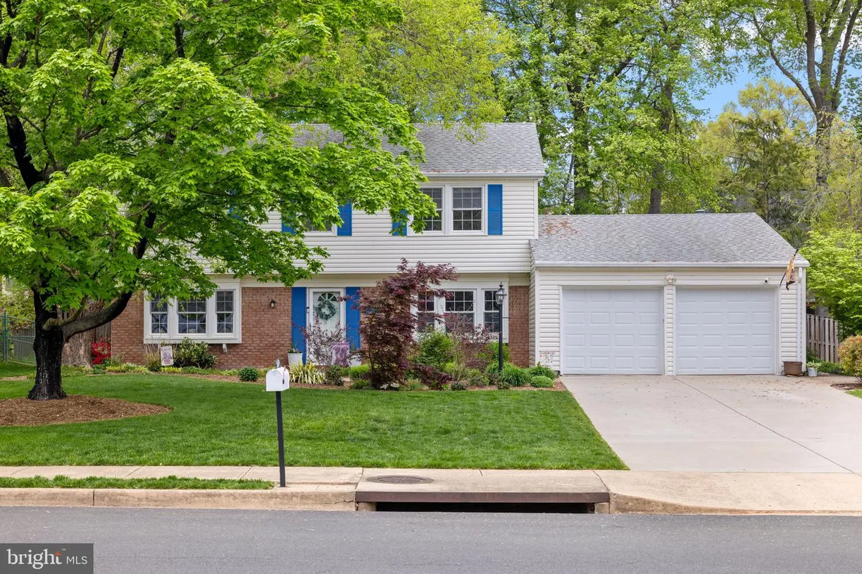Washington Metro Area Real Estate | View 7323 Wickford Dr | 4 Beds, 2 Baths