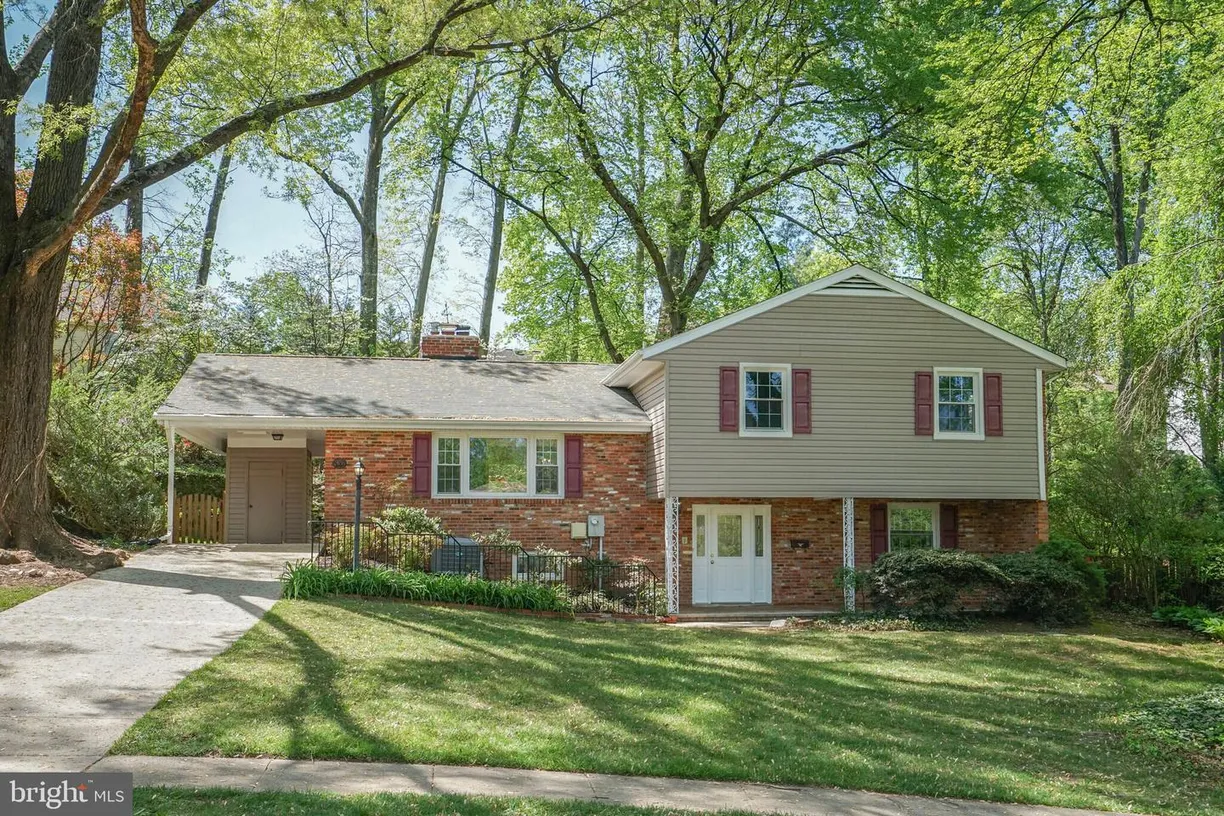 Washington Metro Area Real Estate | View 7839 Anson Ct | 4 Beds, 2 Baths