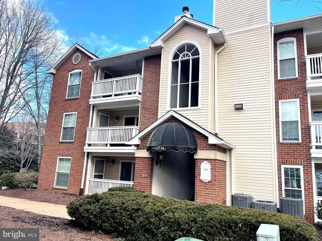 Washington Metro Area Real Estate | View 1536 Lincoln Way, 303 | 1 Bed