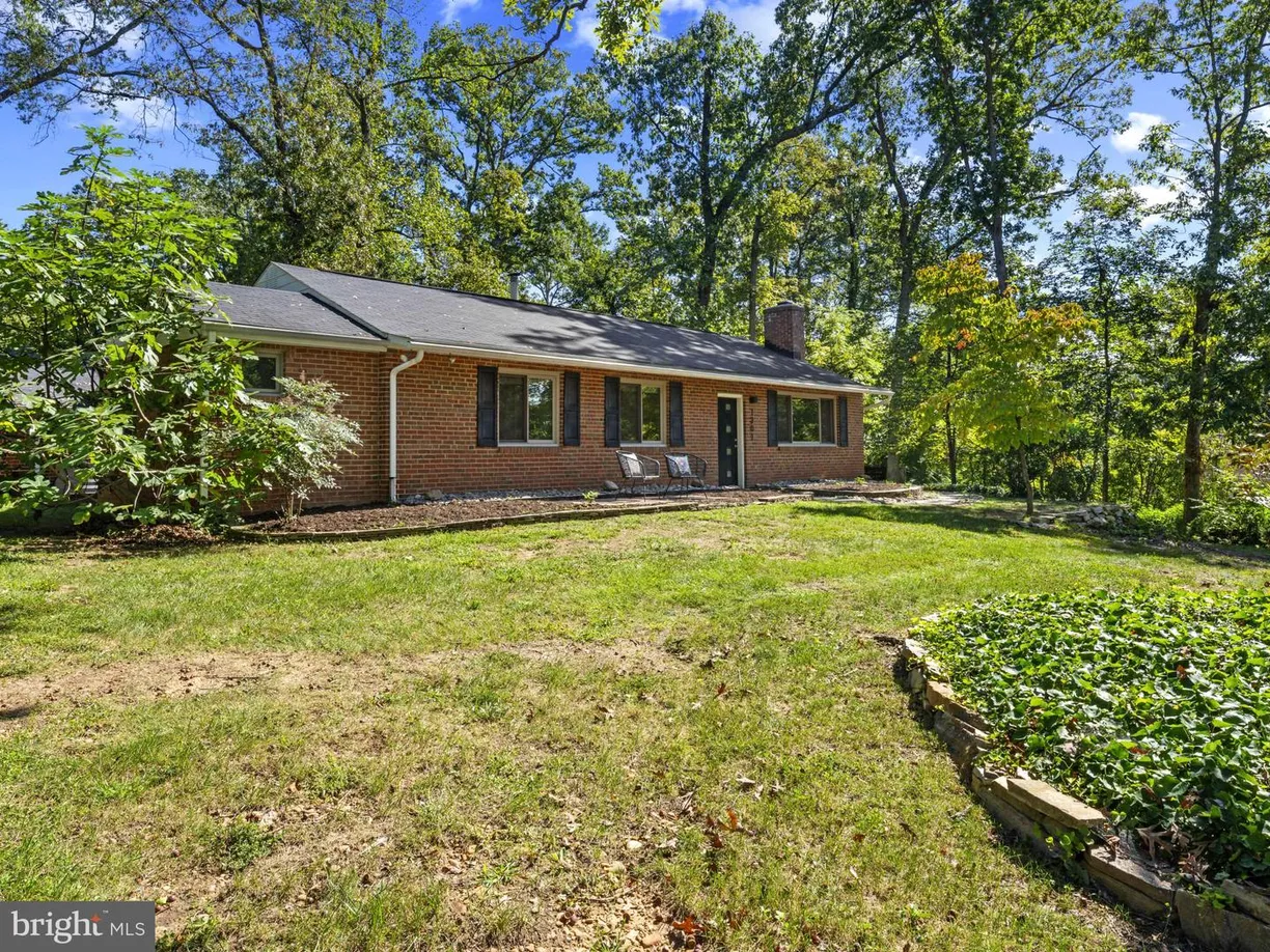 1301 Gahant Rd, ALEXANDRIA, VA 22308 Property for sale