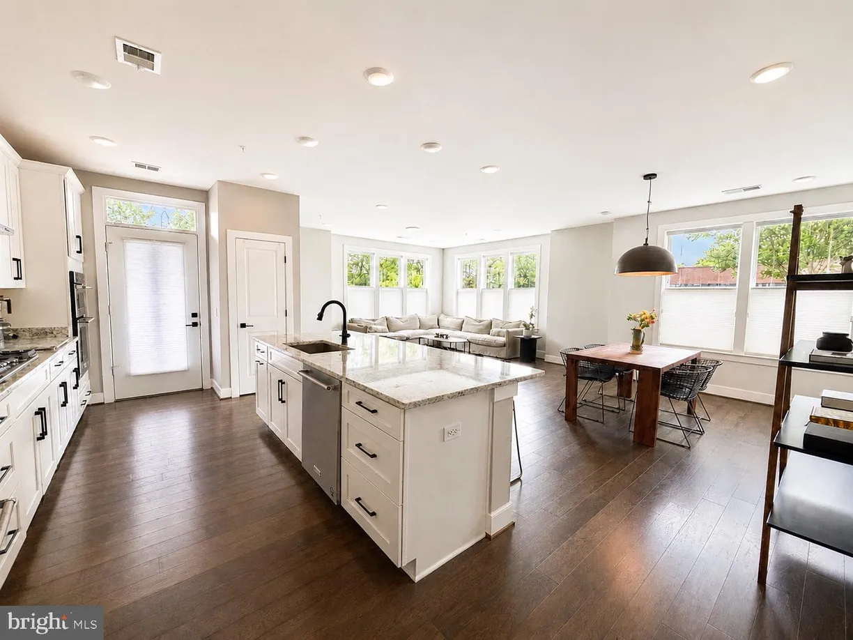 11200 Reston Station Blvd #208, RESTON, VA 20190 Property for sale
