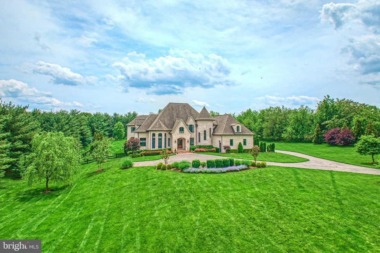Washington Metro Area Real Estate | View 41235 Grenata Preserve Pl | 9 Beds, 8 Baths