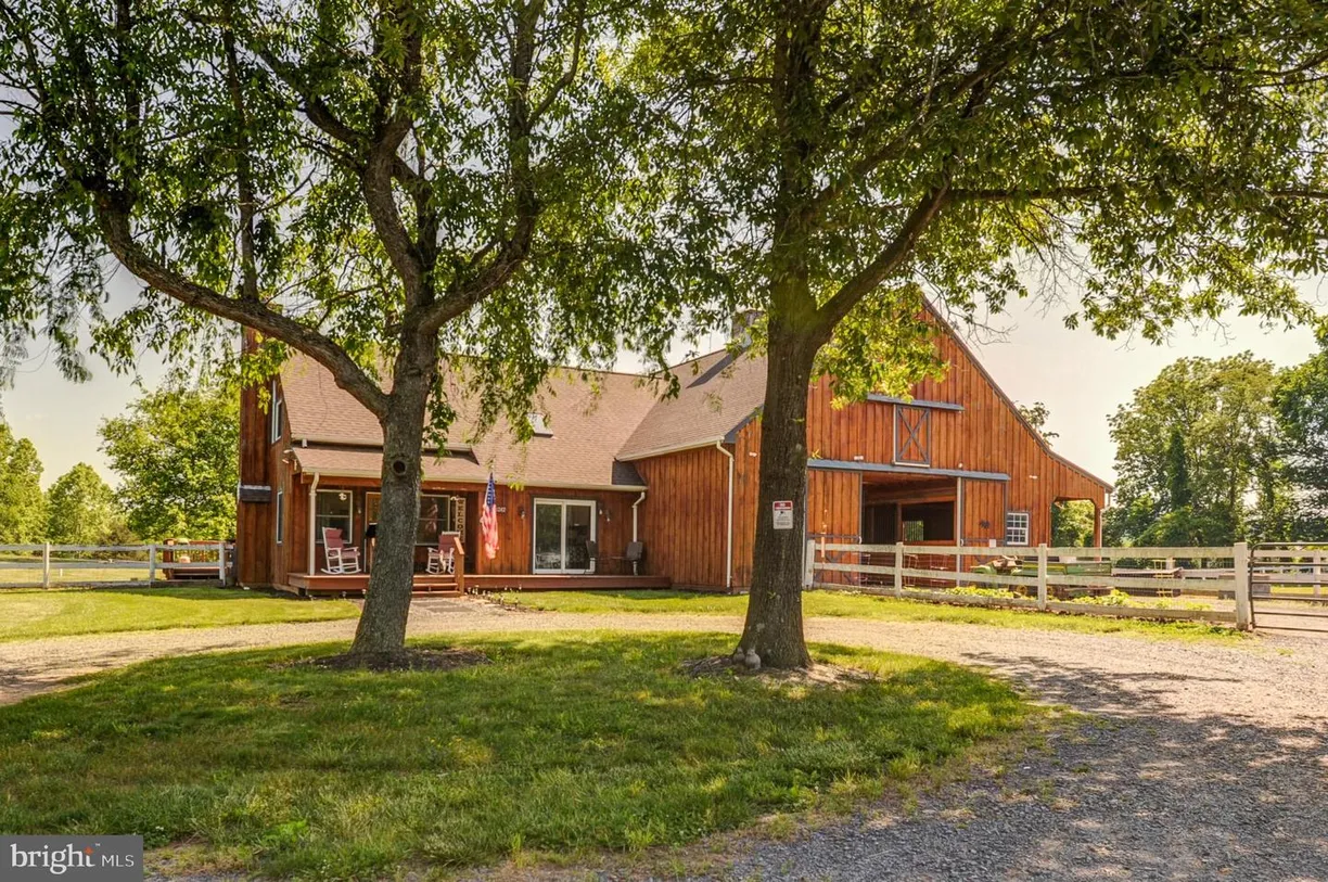 Washington Metro Area Real Estate | View 40242 Charles Town Pike | 2 Beds, 2 Baths