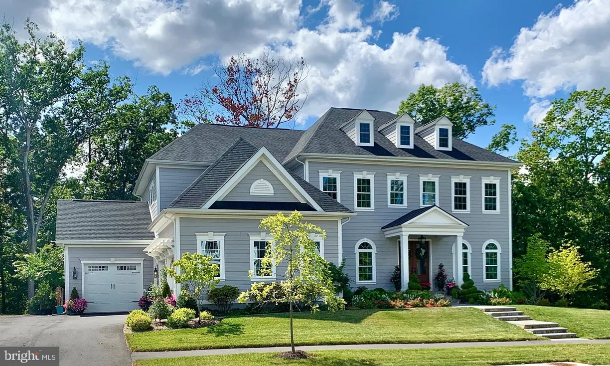 Washington Metro Area Real Estate | View 41976 Paddock Gate Pl | 5 Beds, 5 Baths