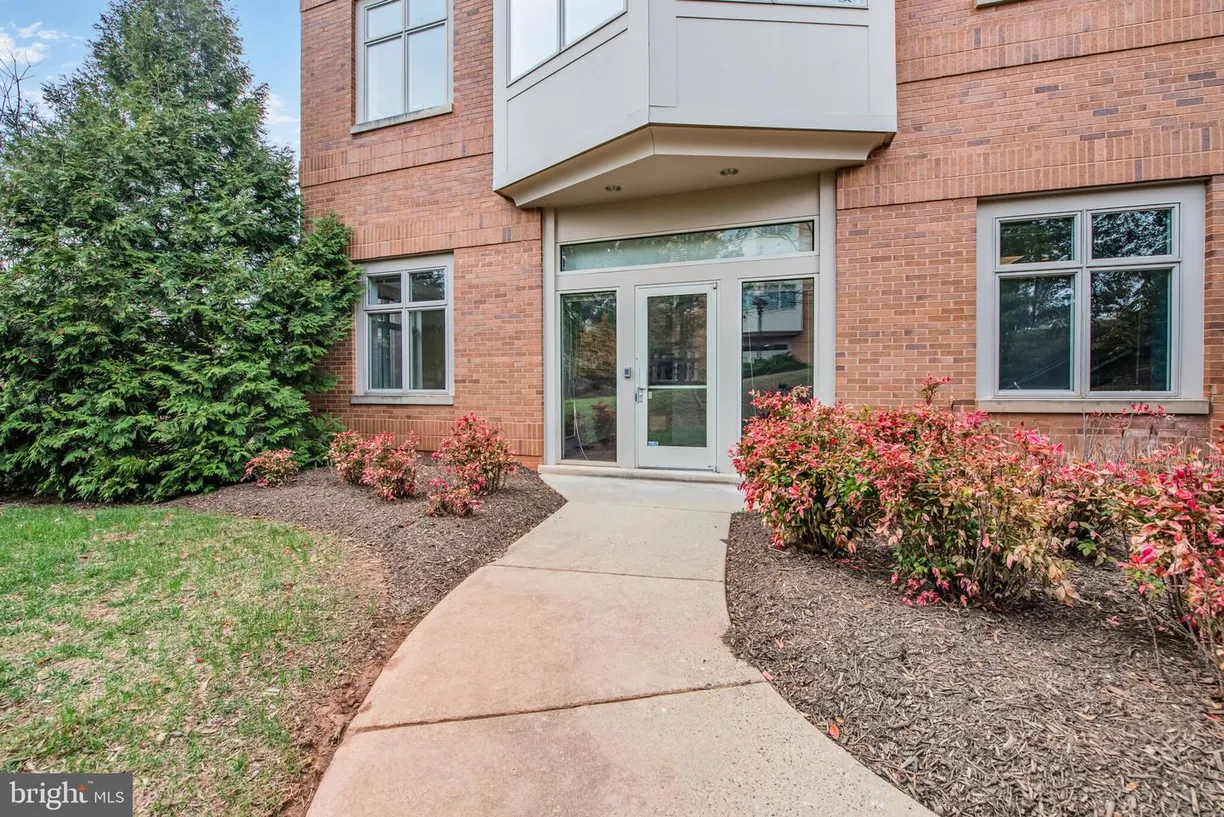 Washington Metro Area Real Estate | View 46175 Westlake Westlake Dr, 100 | Listing