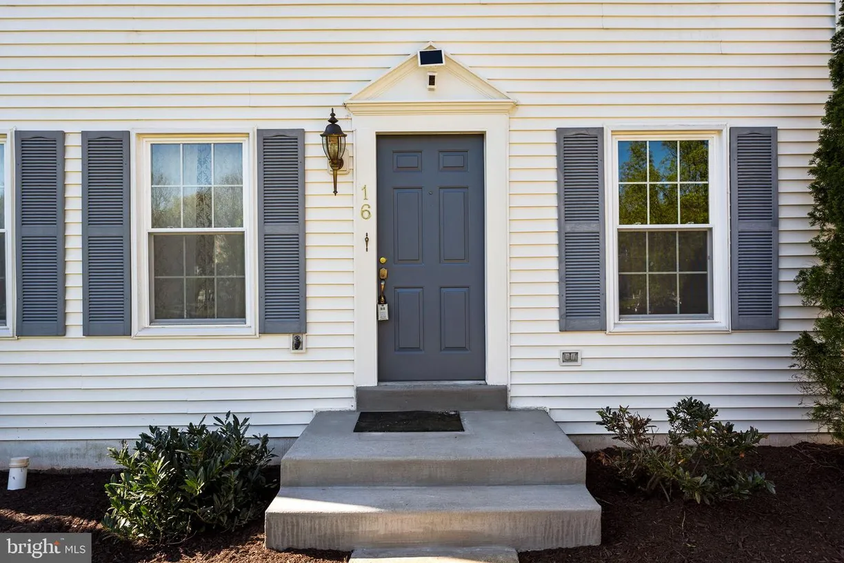 Washington Metro Area Real Estate | View 16 Darian Ct | Listing