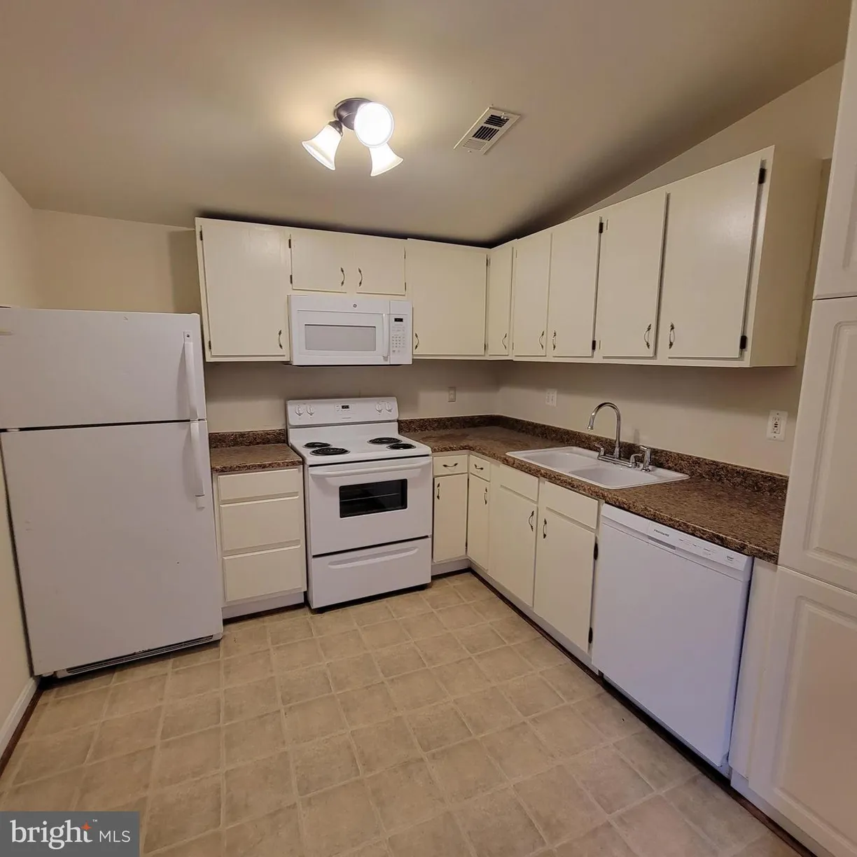 Washington Metro Area Real Estate | View 3985 N Fairfax St | Listing