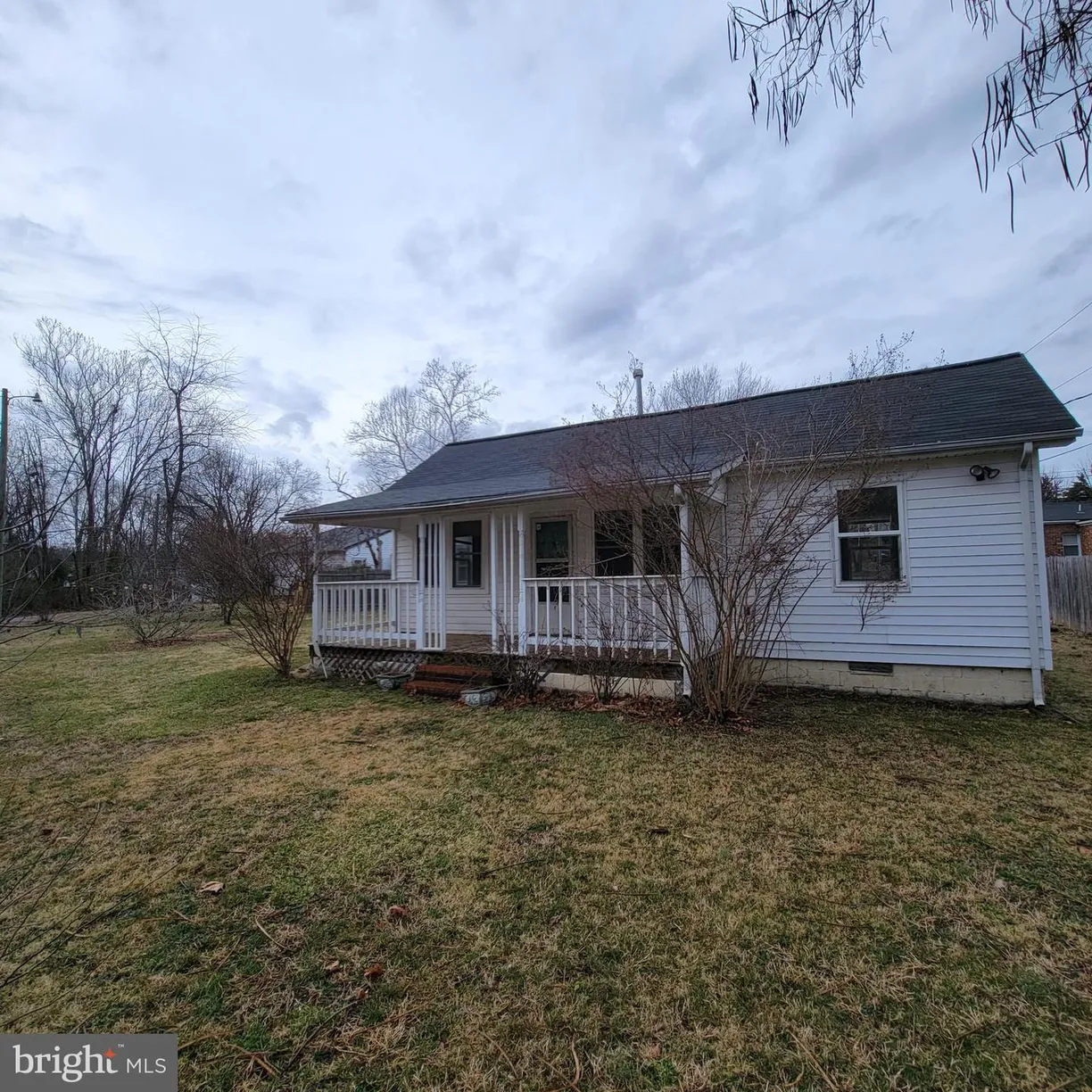 Washington Metro Area Real Estate | View 3985 N Fairfax St | 2 Beds