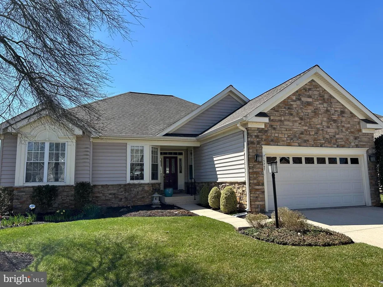 Washington Metro Area Real Estate | View 13397 Fieldstone Way | 3 Beds, 3 Baths