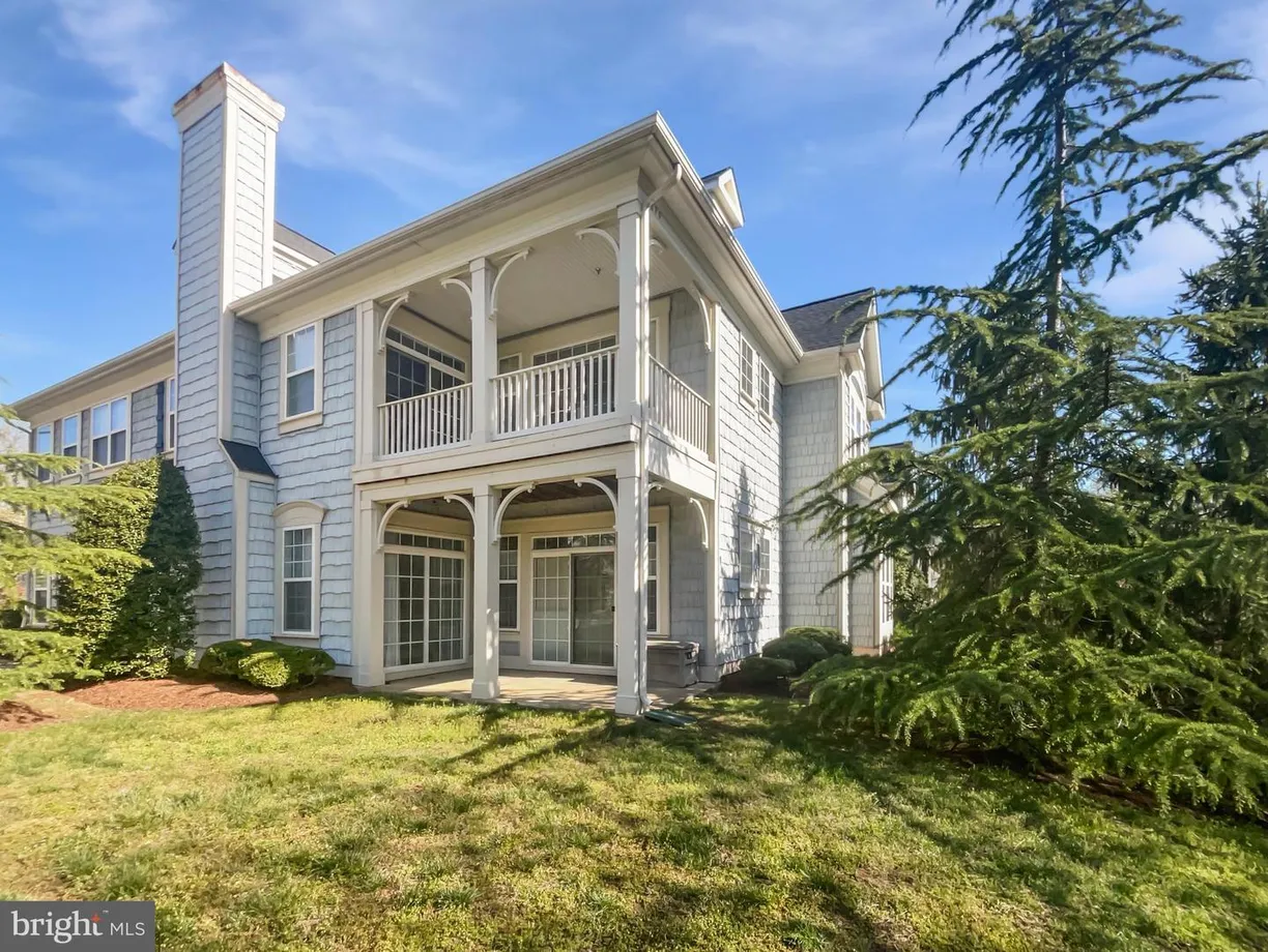 Washington Metro Area Real Estate | View 13839 Gullane Dr | 4 Beds, 2 Baths