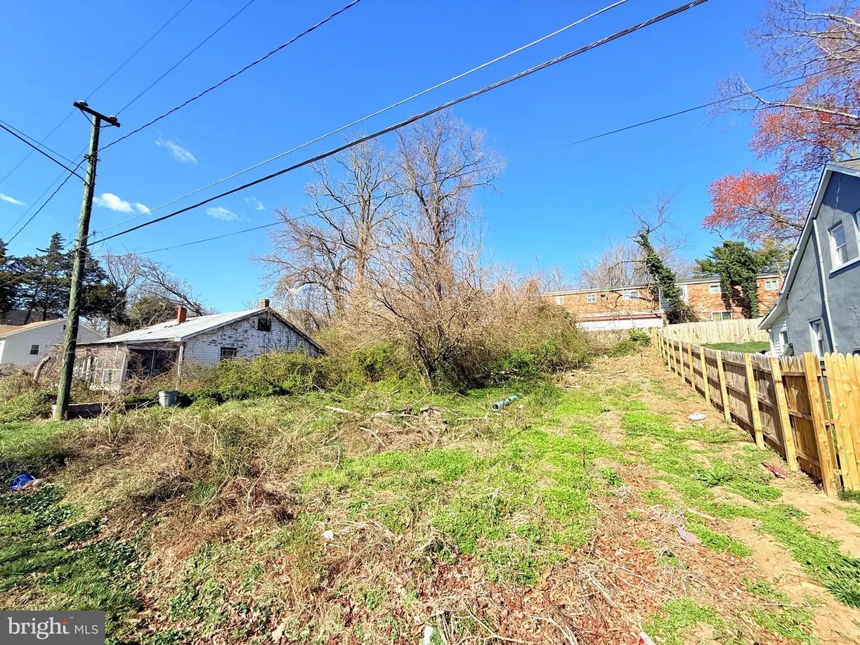 Washington Metro Area Real Estate | View 18510 Corby St | Listing